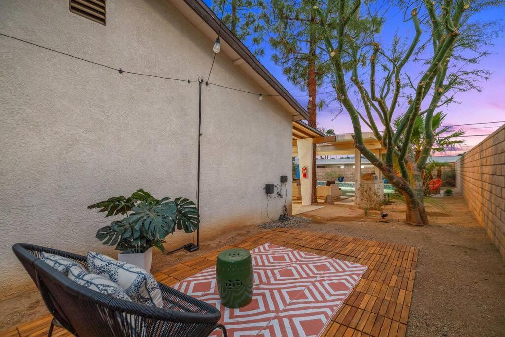 Casita Cerritos - Luxurious Modern Retreat In Palm Springs Villa Exterior photo