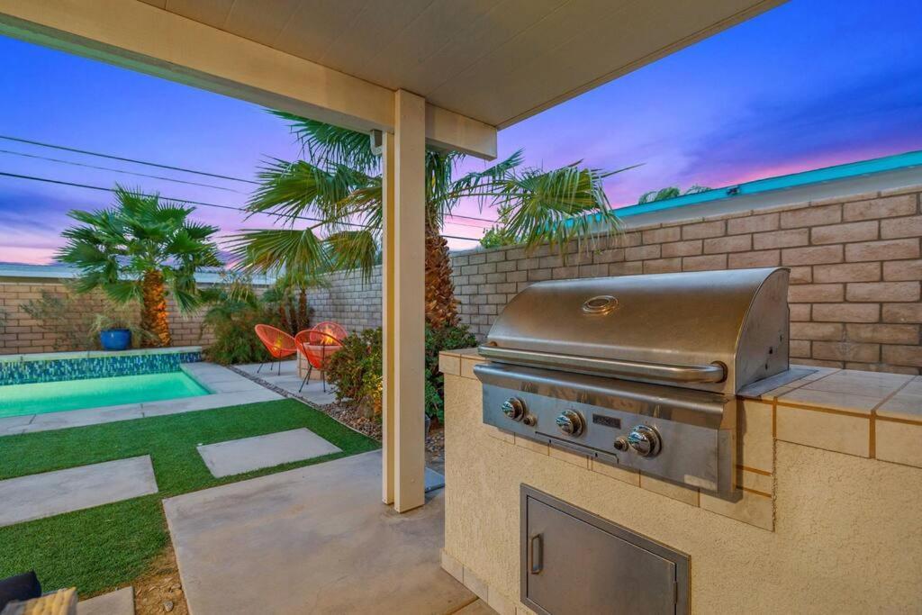 Casita Cerritos - Luxurious Modern Retreat In Palm Springs Villa Exterior photo