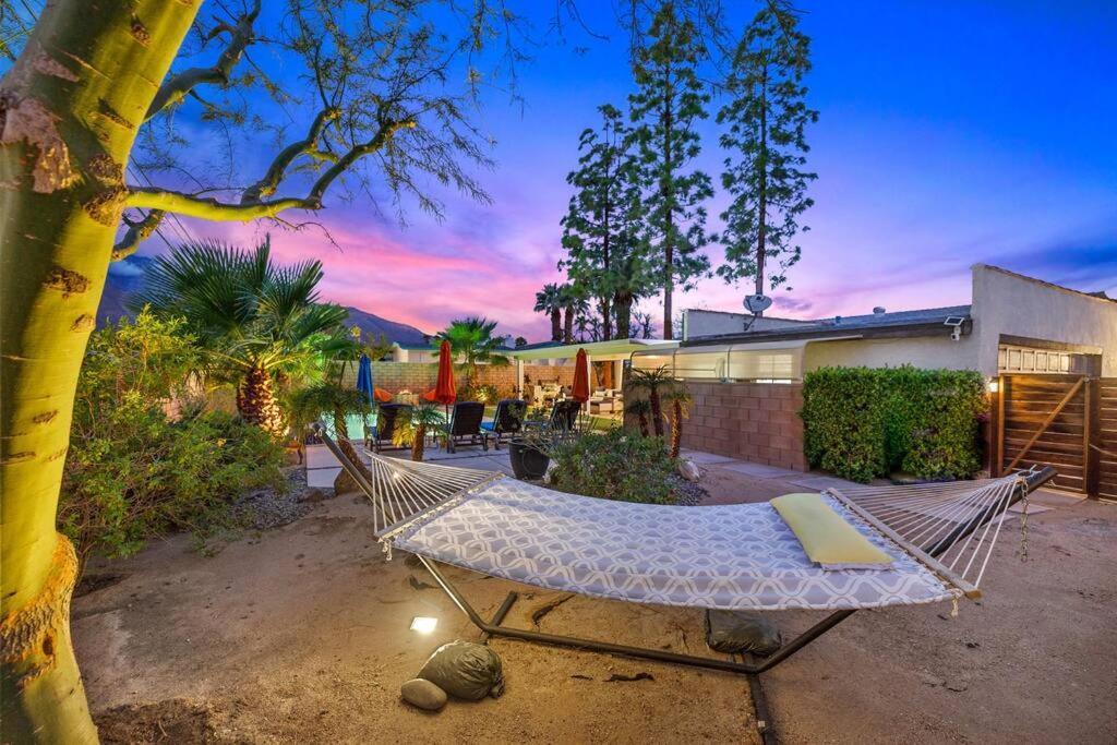 Casita Cerritos - Luxurious Modern Retreat In Palm Springs Villa Exterior photo