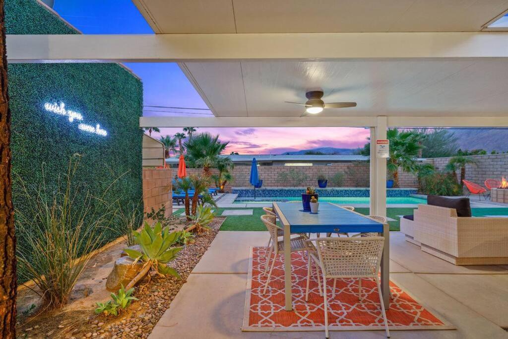 Casita Cerritos - Luxurious Modern Retreat In Palm Springs Villa Exterior photo